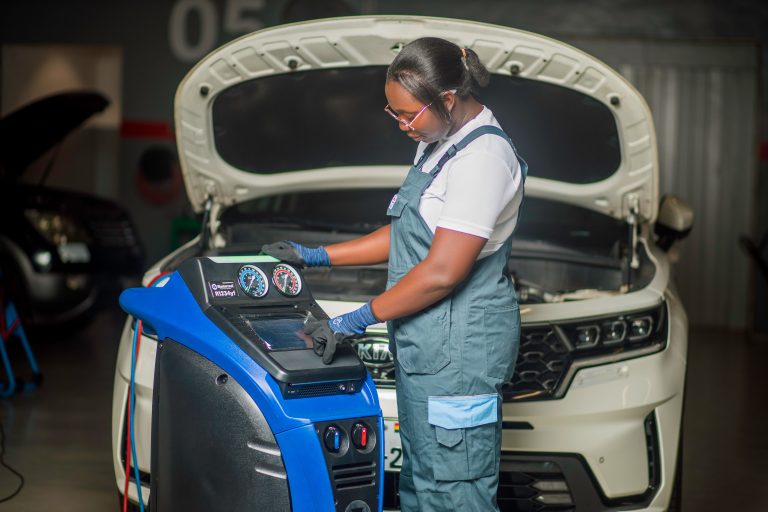 Automotive Air conditioning Lv2 (AC-2) 08-06-2026 (ID: 1756)